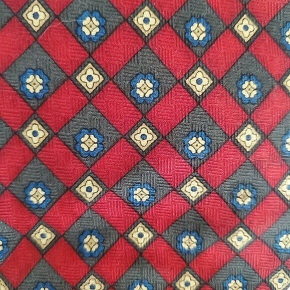 Pierre Balmain Couture Vintage Red 100% Silk Geometric Floral Tie - Picture 6 of 10